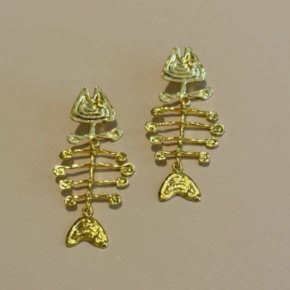 Fish dangle Earrings #1594 - Picture 2 of 4